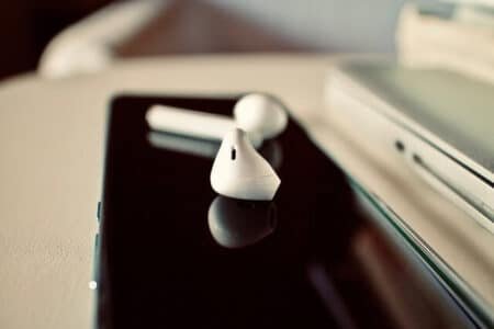 clean earbuds