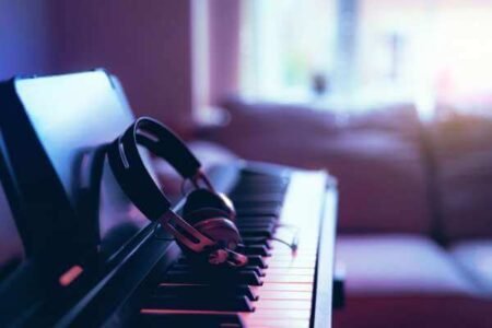 The Best Headphones for Piano Practice and Performance